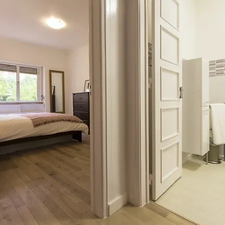 Rato Deluxe By Homing Appartamento Lisbona
